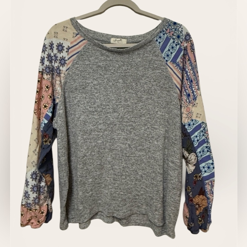 FREEBIRD Heather Gray Knit Top Size XL
